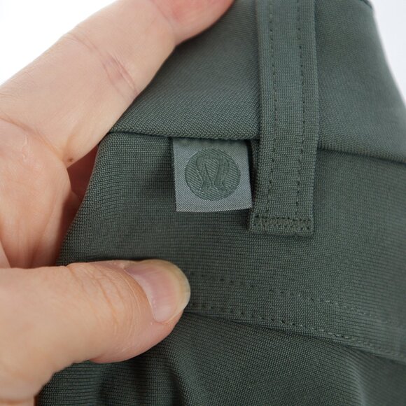 Lululemon ABC Slim-Fit Pant *Warpstreme in Dark Forest Men's 34x28.5" - Picture 4 of 6